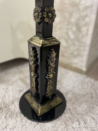 Кованная цветочница