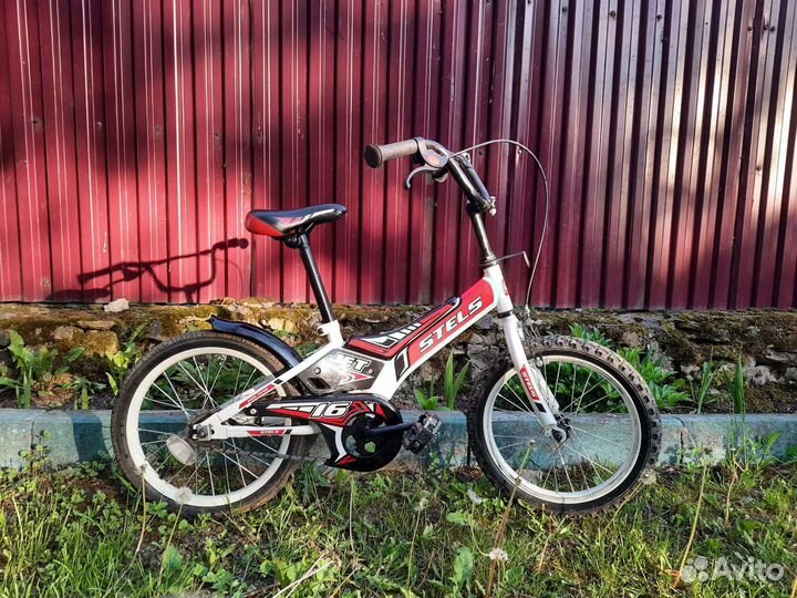 Детский велосипед 16