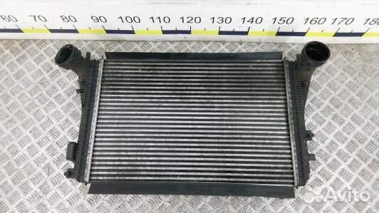 Радиатор интеркуллера volkswagen passat B6 (93S07K