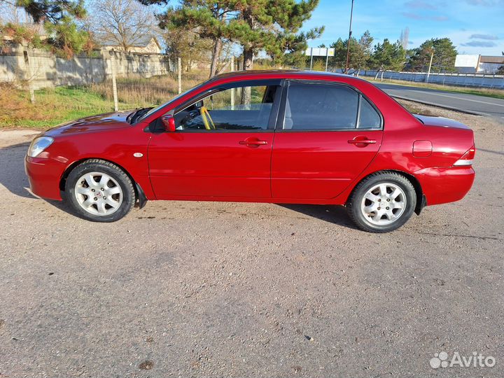 Mitsubishi Lancer 1.6 МТ, 2003, 285 000 км