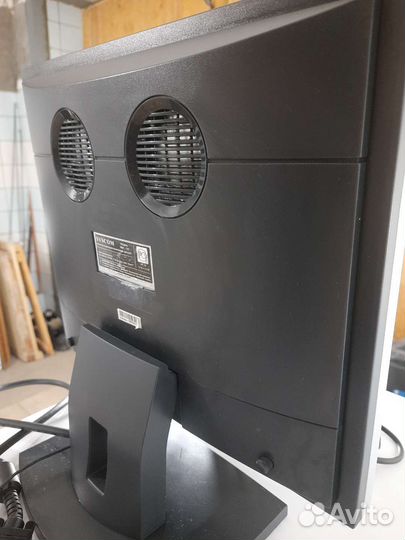 Монитор Syscom MSC-727 ЖК TFT 17