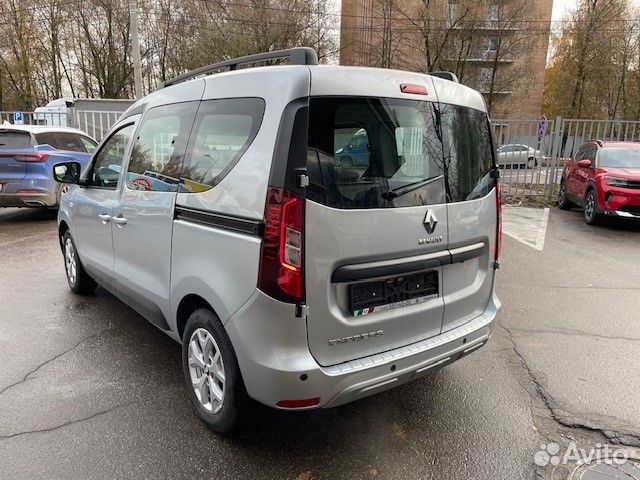 Renault Express 1.6 МТ, 2022, 15 км
