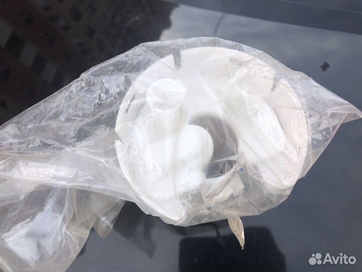 Фильтр топливный Toyota 23300-23040