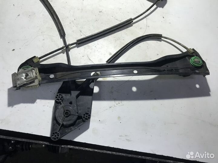 Стеклоподъемник передний левый Volkswagen Polo