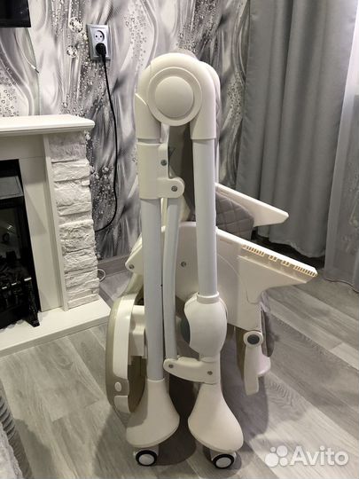 Стул для кормления nuovita