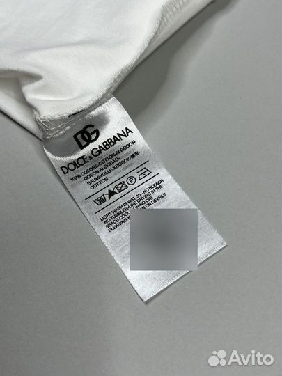 Футболка D.O.L.C.E