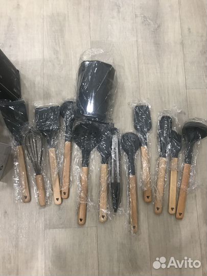 Набор силиконовой посуды новый