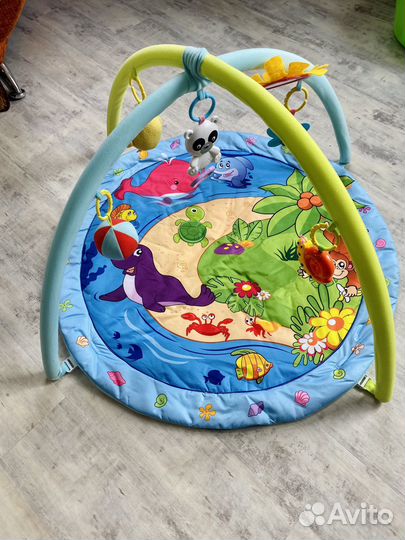 Развивающий коврик