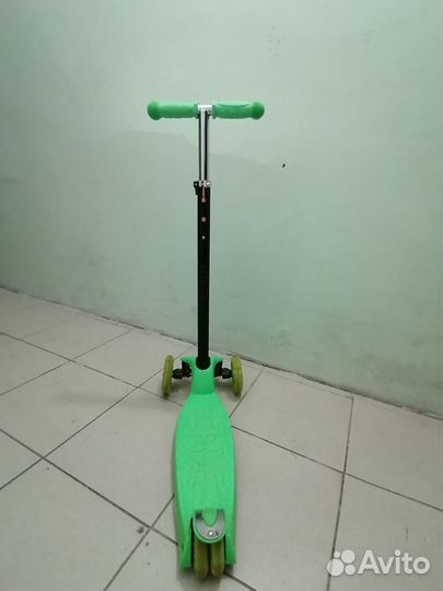 Самокат детский трехколесный бу