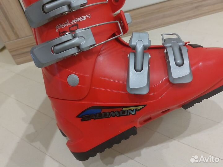 Горнолыжные ботинки детские 23