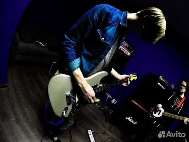 Уроки гитары и укулеле онлайн, педагог по гитаре