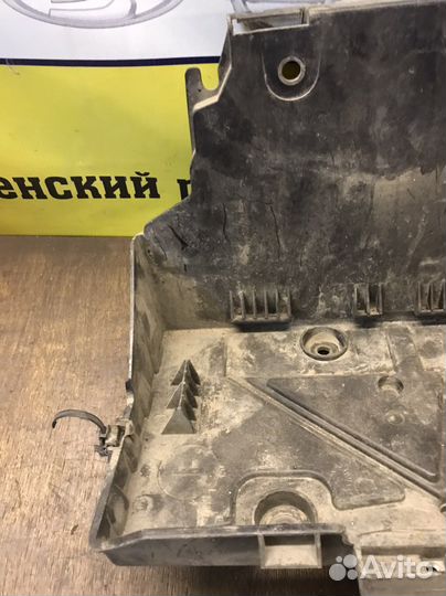 Рено кангу поддон акб