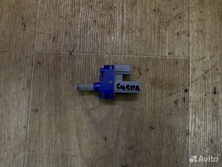 Датчик педали сцепления Мазда 6 gн Mazda 6