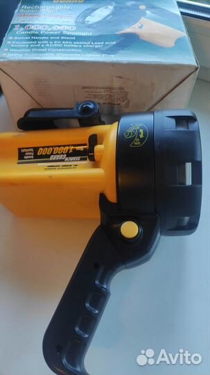 Мощный галогеновый аккумуляторный фонарь для охоты