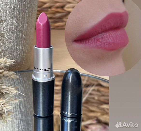 MAC губная помада #plumful