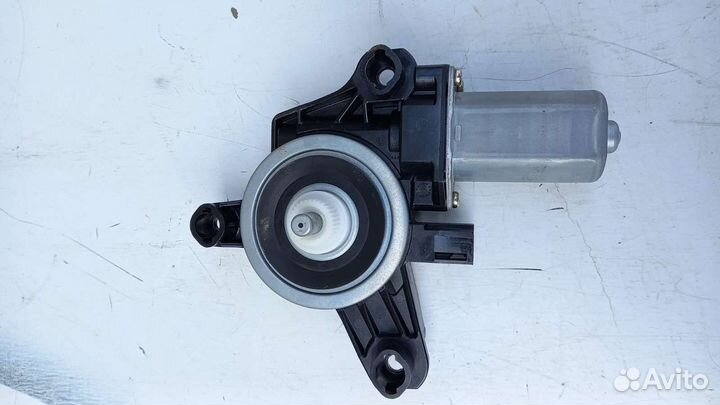 Мотор заднего стеклоподъемника Mercedes V167