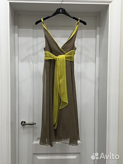 Нарядное платье