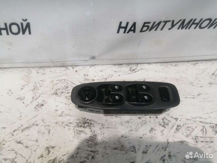 Блок кнопок Hyundai Accent 2