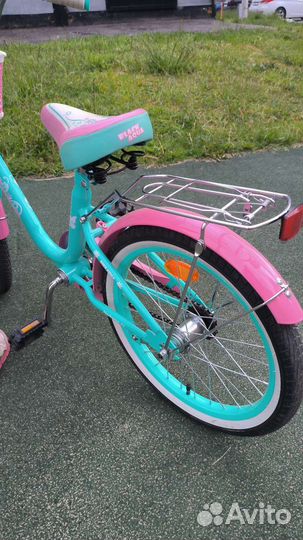 Детский велосипед. Для девочек