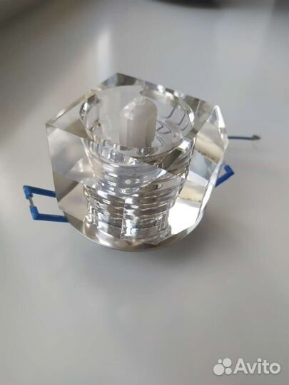 Светильник потолочный встраиваемый