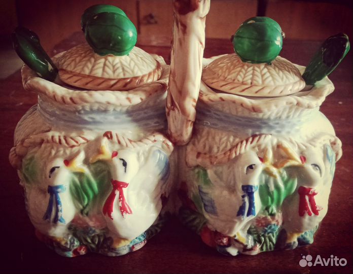 Сахарница с ложечками