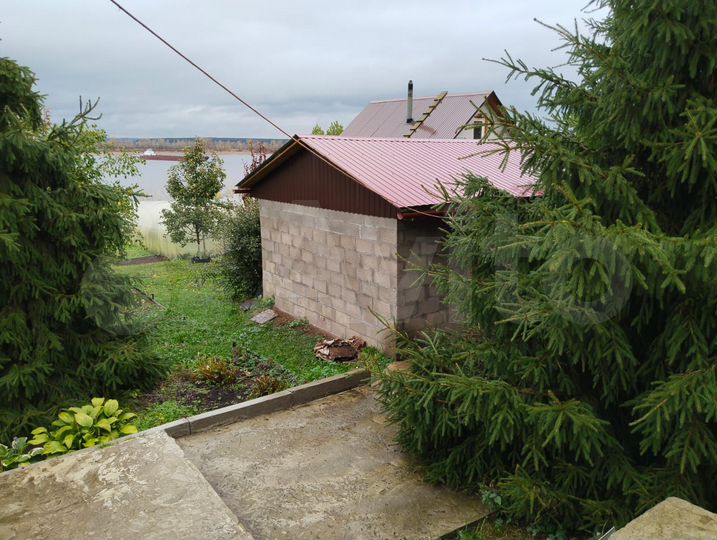 Дом 63 м² на участке 14,1 сот.