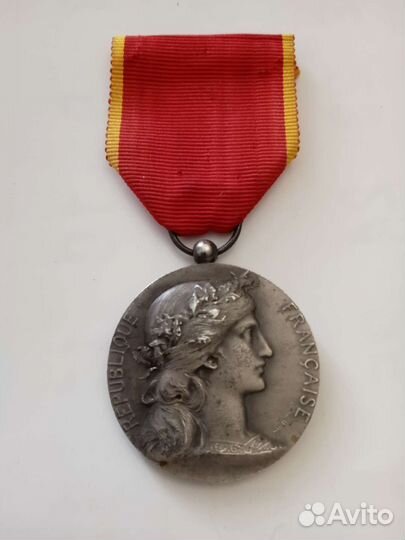 Медаль франция