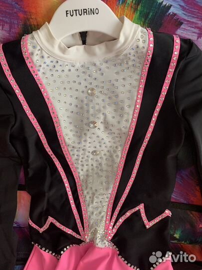 Костюм для фигурного катания 146-150