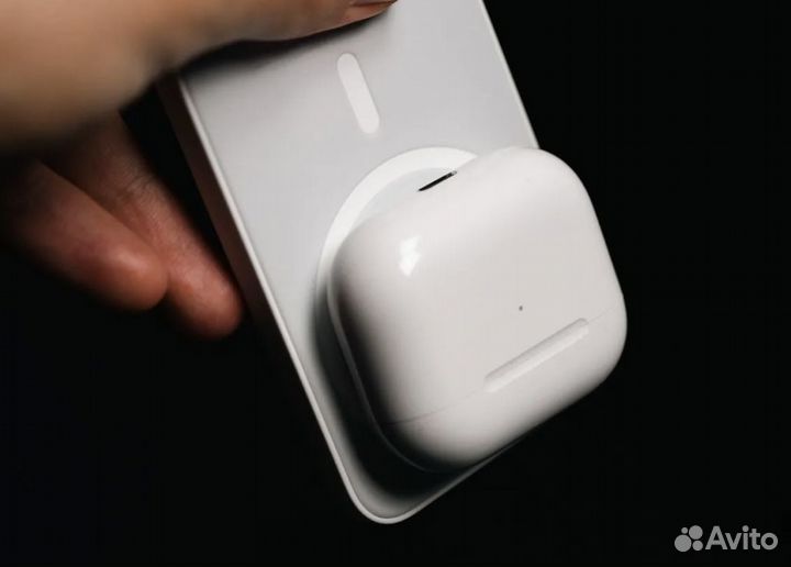 Magsafe battery pack