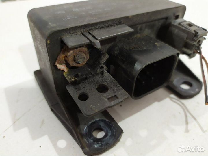 Реле свечей накала Mercedes V-Class W638 2.1D 2001