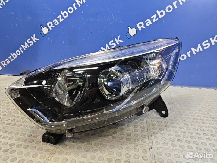 Фара левая Renault Kaptur