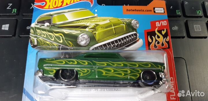 Модель Hot Wheels Custom '53 Chevy. -2018