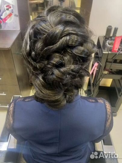 Свадебные прически и макияж