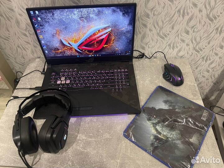 Asus 17,3 rog strix scar 2 gl704gm -EV006 144гц