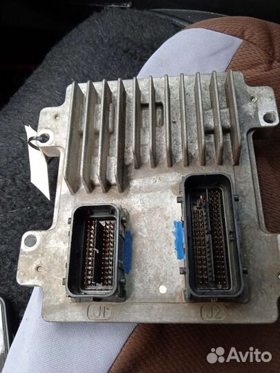 Блок управления двигателем опель астра j 2011год
