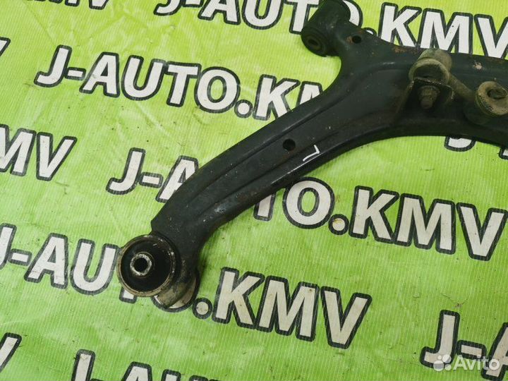 Рычаги подвески левые Hyundai Accent 1