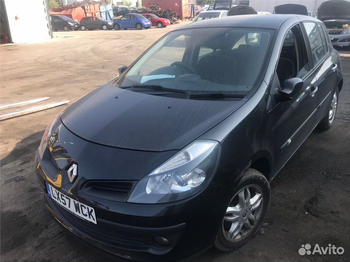 Разбор на запчасти Renault Clio