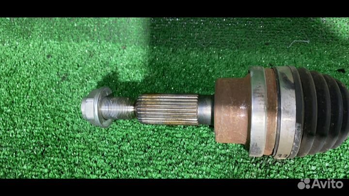 Полуось задняя (приводной вал, шрус) Ford Escape 3