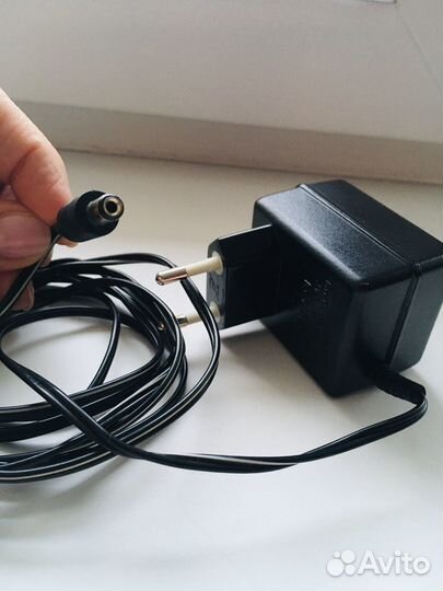 Зарядное устройство для телефона