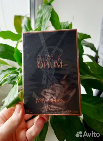 Женские духи на подарок Блэк Опиум