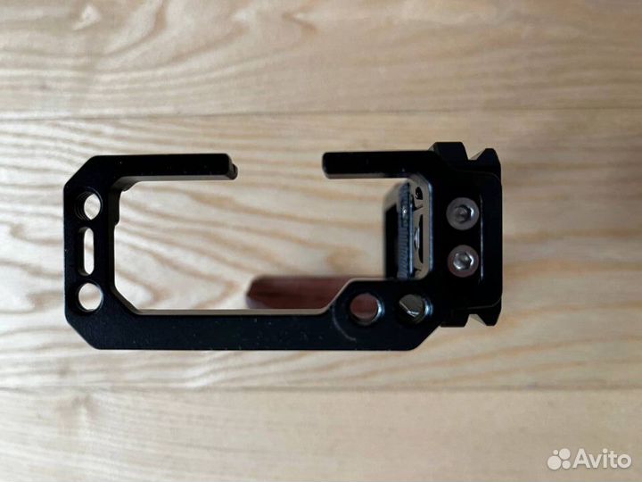 Угловая площадка L-Bracket SmallRig 2811 для Fuji