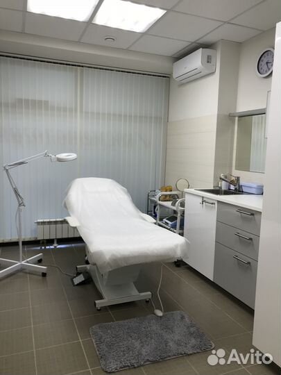 Косметолог эстетист (м. Славянский бульвар)