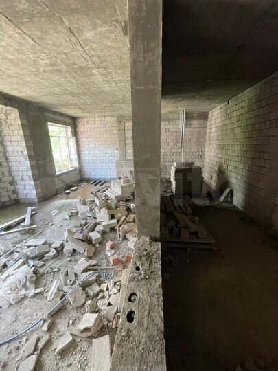 Своб. планировка, 94 м², 1/3 эт.