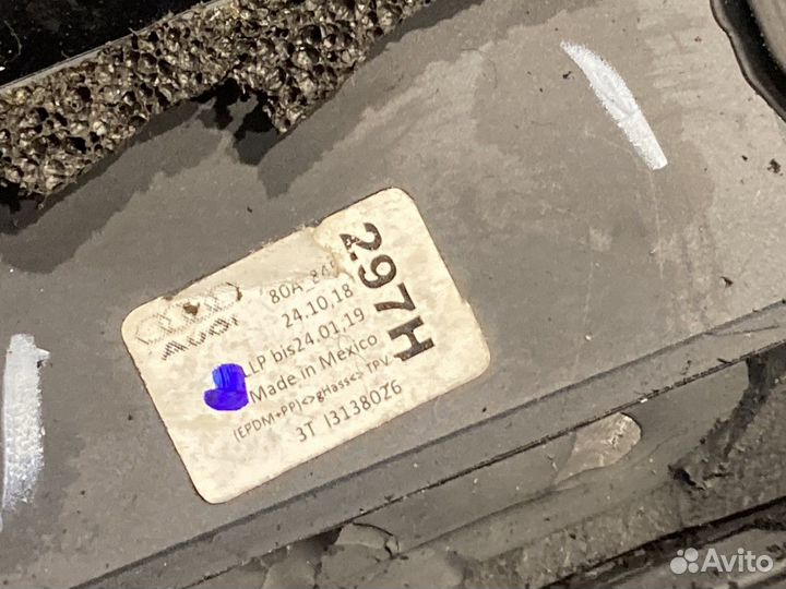 Глухое стекло (заднее, левое) (Audi Q5 FY)