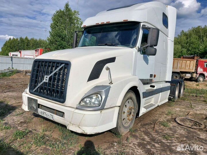 Volvo VNL 64T, 2005