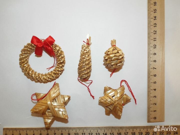 Елочные игрушки (украшения)