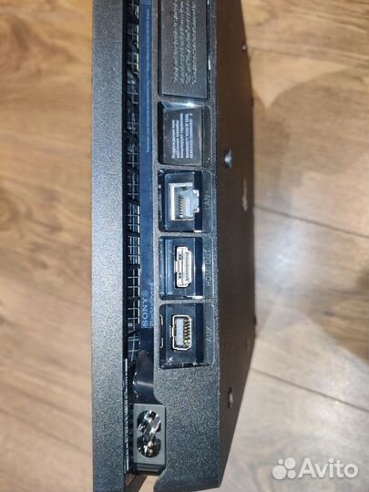 Sony PS4 slim 1 Tb