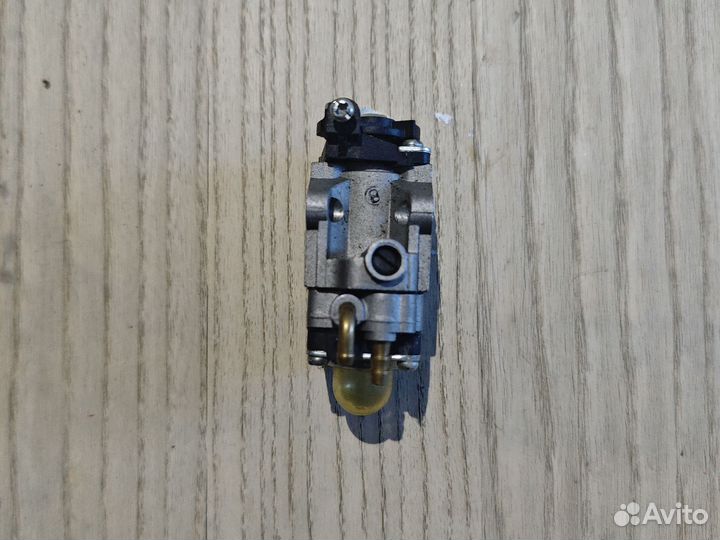 Карбюратор для бензинового триммера