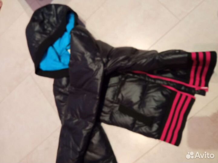 Куртка пуховик женский новый adidas xs