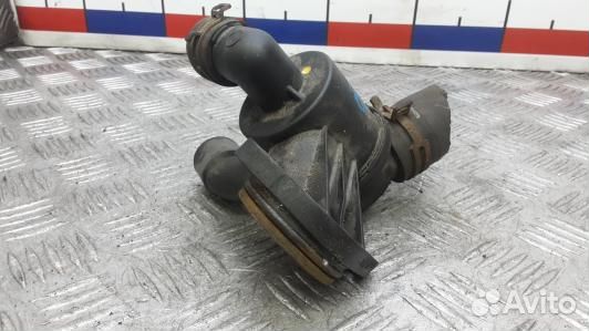 Корпус термостата volkswagen crafter 1 (8AG06A601)